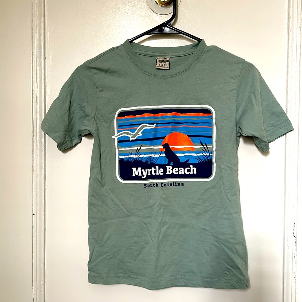 NWOT - Tee